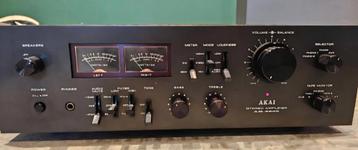 Akai AM 2600 et Akai AT 2200L beschikbaar voor biedingen