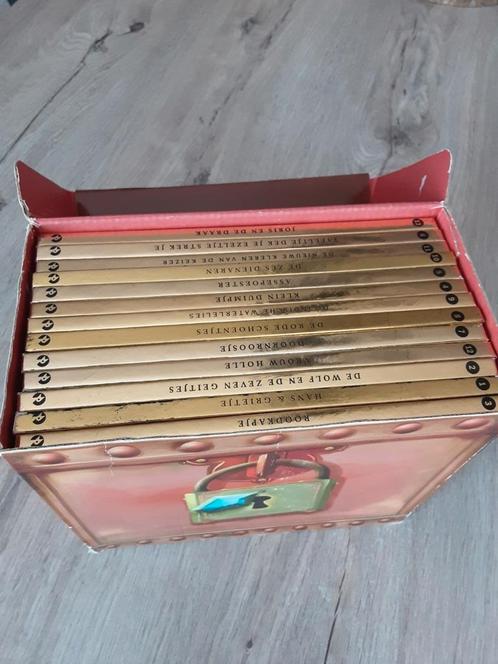 De Efteling schatkist met sprookjes * gouden boekjes*, Boeken, Stock en Verzamelingen, Zo goed als nieuw, Ophalen