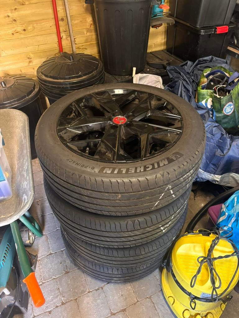 19 inc velgen met band (nieuwstaat), Autos : Pièces & Accessoires, Pneus & Jantes, Neuf, Pneus et Jantes, Véhicule de tourisme