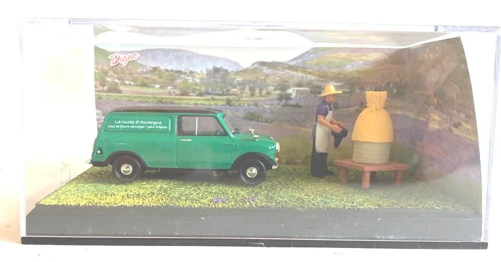 Morris Mini van l’apiculteur Altaya., Hobby en Vrije tijd, Modelauto's | 1:43, Ophalen of Verzenden, Zo goed als nieuw, Auto, Overige merken