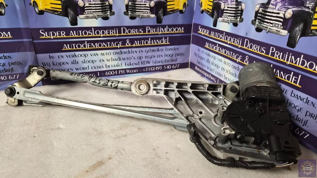 ford Fiesta 6 (JA8) 2008 / 2017 Ruitenwisser mechaniek, Gebruikt, Info@ford.com, Ford, Ford Motor Company