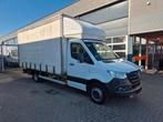 Mercedes-Benz Sprinter 519 CDI 3.0 V6/ Plane Pritsche/ Ladef, Achat, 2987 cm³, Euro 6, Entreprise