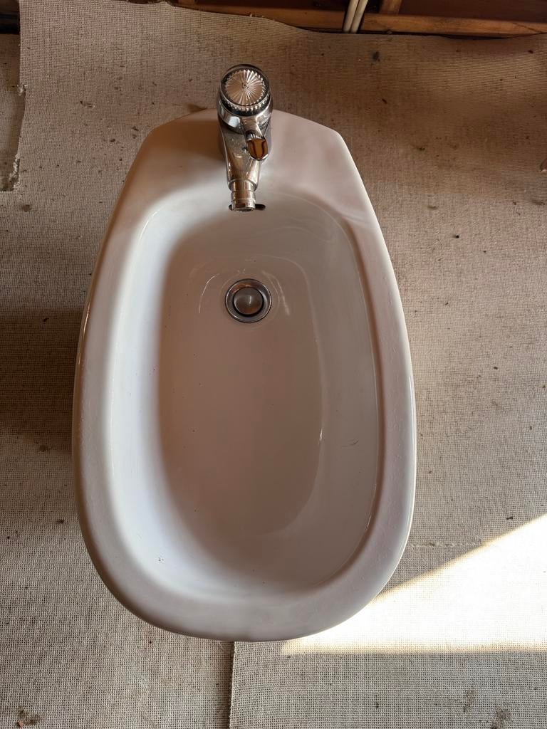 Bidet, Enlèvement, Utilisé, Autres types