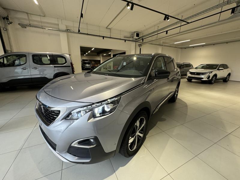 Peugeot 5008 II Allure, Argent ou Gris, Achat, Euro 6, Boîte manuelle