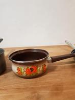 Casserole vintage en émail, Maison & Meubles, Enlèvement