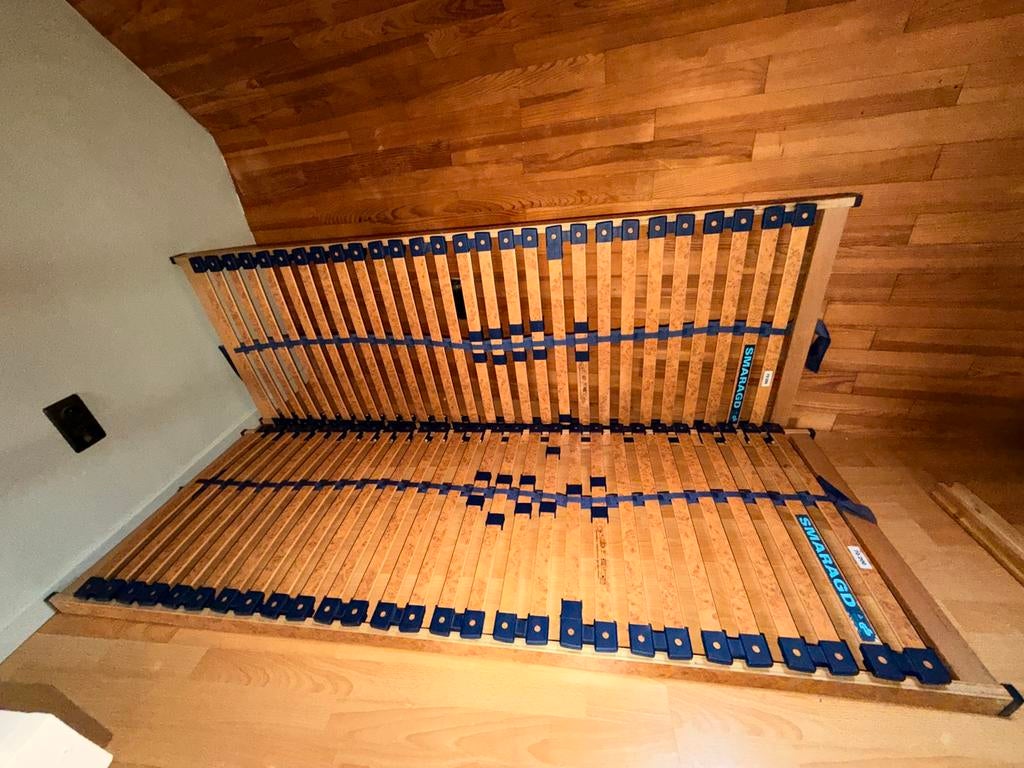 Lattenbodems (Hoogste bieder tegen woensdag krijgt hem), Enlèvement, Comme neuf