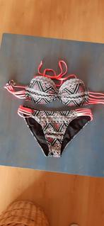 Bikini, Kleding | Dames, Badmode en Zwemkleding, Jennyfer, Ophalen, Zo goed als nieuw, Bikini