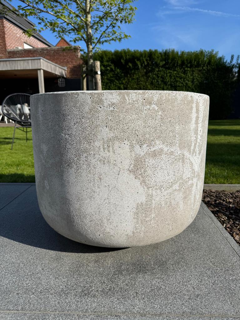Plantenbak beton grijs merk Potterie 60 op 50, Ophalen, Gebruikt, Rond, 60 tot 100 cm