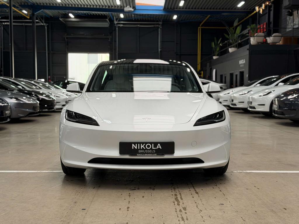 Tesla Model 3 HIGHLAND PREMIUM - RWD - HIGHWAY AUTOPILOT, Autos, Tesla, 513 km, Achat, 261 ch, 4 portes