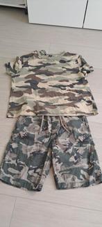 Short en t-shirt leger maat 134/140, Ophalen of Verzenden