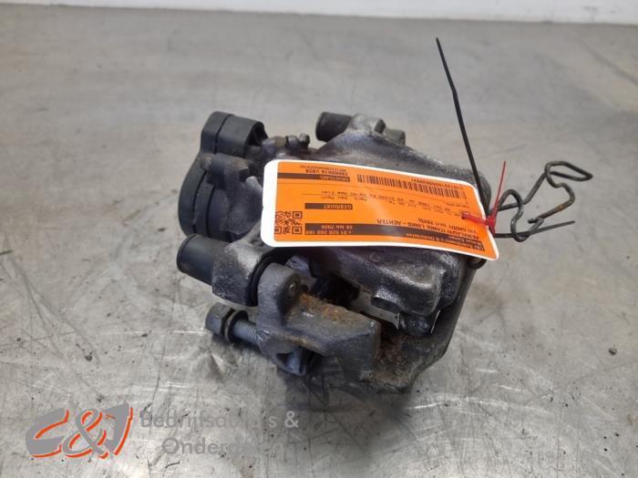 Etrier de frein (pince) arrière gauche d'un Volkswagen Cadd, Autos : Pièces & Accessoires, Freins & Transmission, Volkswagen, Utilisé