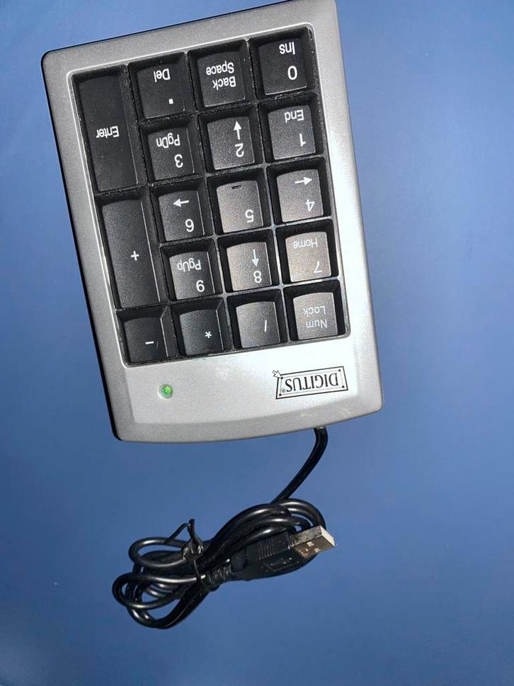 ️ Clavier numérique (USB) — 5€, Informatique & Logiciels, Claviers, Reconditionné, Numerique, Filaire, Enlèvement