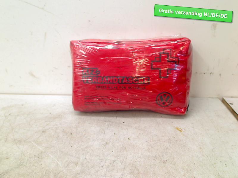 VERBANDTAS EHBO Volkswagen Passat (3G2) (01-2014/03-2024), Auto-onderdelen, Overige Auto-onderdelen, Volkswagen, Gebruikt