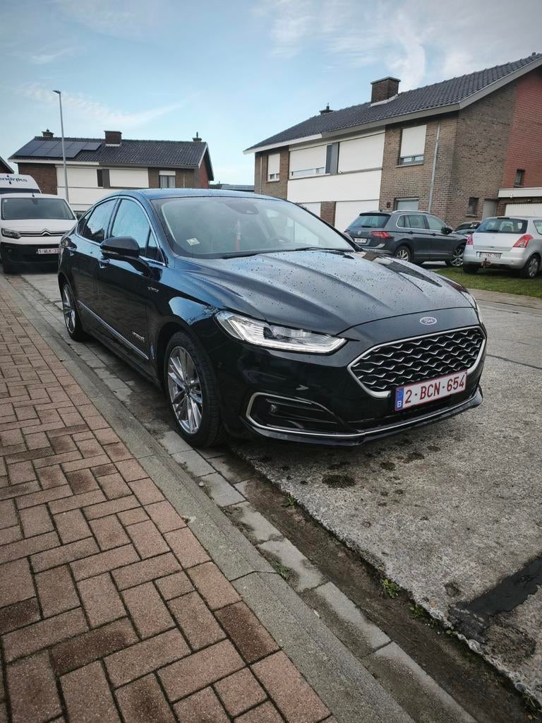 Ford Mondeo hybride, Cuir, Phares directionnels, Mondeo, Carnet d'entretien