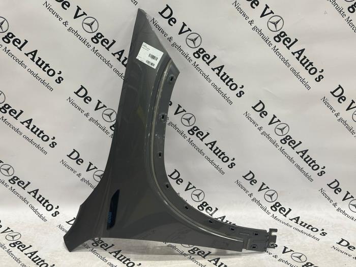 Scherm rechts-voor van een Mercedes EQB (7787), Auto-onderdelen, Carrosserie, Mercedes-Benz, Gebruikt, 3 maanden garantie, Ophalen of Verzenden