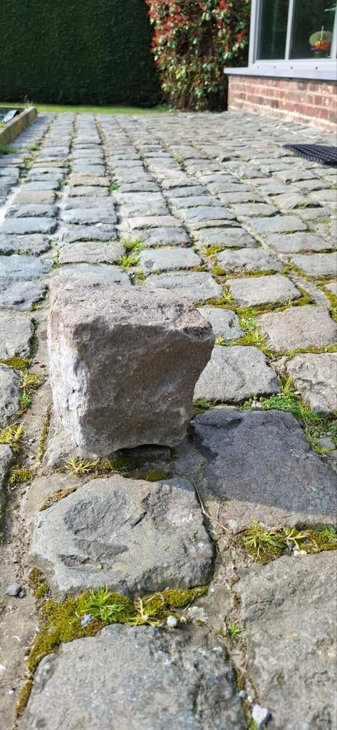 Pavés à donner, Ophalen