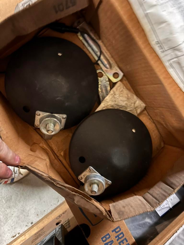 Nouveau set original de projecteurs Opel Manta B/Ascona B, Autos : Pièces & Accessoires, Pneus & Jantes, Pneu(s), Enlèvement