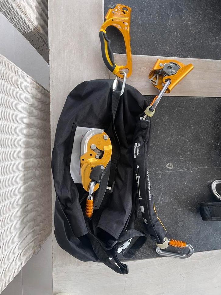 Harnas Petzl, Sport en Fitness, Klimsport, Nieuw, Klimsport-accessoire, Ophalen