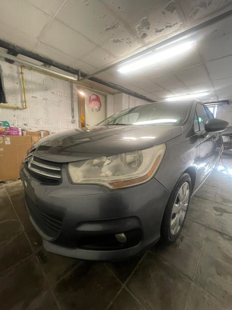Citroën C4 1.4i Attraction euro5, Particulier, Achat