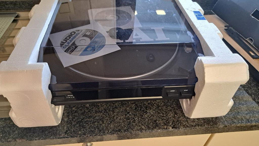 Platenspeler, nieuw met usb, TV, Hi-fi & Vidéo, Tourne-disques, Enlèvement, Tourne-disque