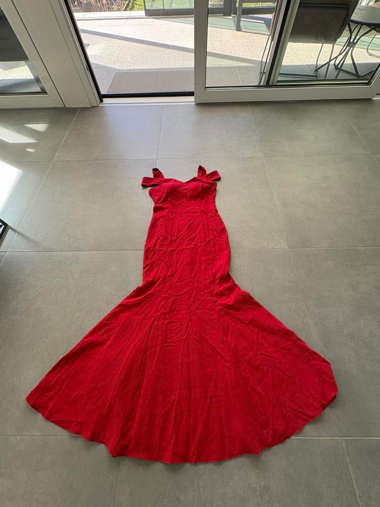 Avondkleed, Ophalen, Zo goed als nieuw, Maat 38/40 (M)