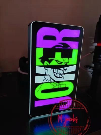 Joli coffret publicitaire Joker avec éclairage LED. Maintena, Collections, Marques & Objets publicitaires, Neuf, Table lumineuse ou lampe (néon)