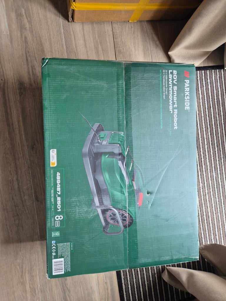 Robot tondeuse PARKSIDE PAMRS1000 avec batterie et station, Jardin & Terrasse, Neuf, Parkside, Enlèvement, Contrôlable via l'application