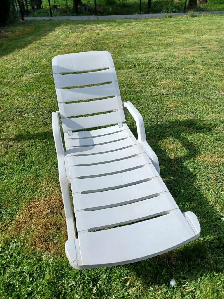 Ligzetel met wieltjes Curver, Tuin en Terras, Ophalen