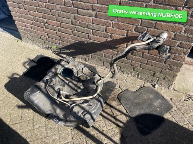 BRANDSTOFTANK Volkswagen Golf VIII (CD1) (5Q0201085AJ), Gebruikt, De Bloemendaal 21 21
5221 EB  'S HERTOGENBOSCH, NL, Info@123Parts.nl