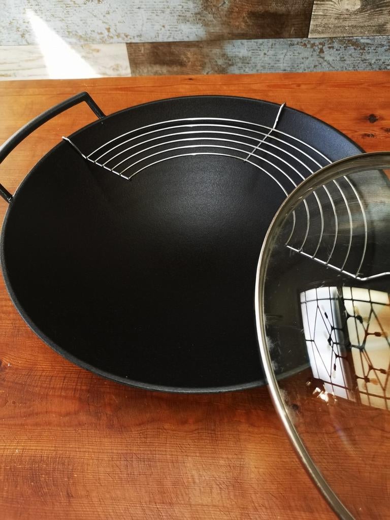 Le creuset wok 36, Huis en Inrichting, Keuken | Potten en Pannen, Ophalen of Verzenden, Wok