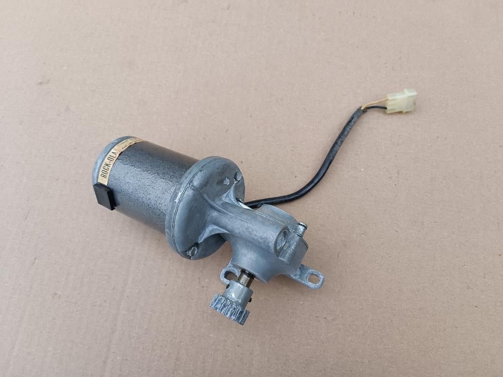 Carrousel Motor/ Mechaniek Rock-ola 450 (1973) jukebox, Collections, Machines | Jukebox, Envoi