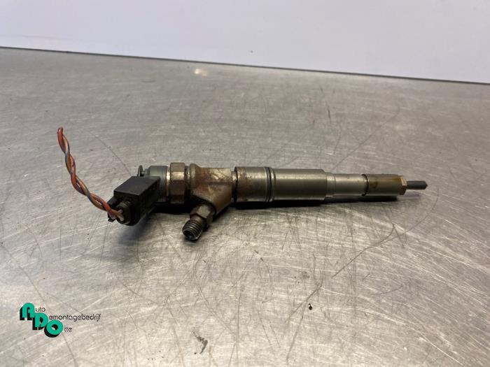 Injecteur (diesel) d'un BMW 1-Serie (1-Serie 03-), -, 3 mois de garantie, Utilisé, -