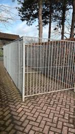 Hondenren, Dieren en Toebehoren, Hondenhokken, Ophalen, Zo goed als nieuw