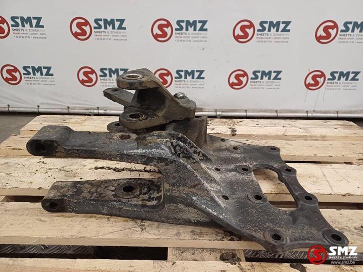 Occ support de ressort à lames essieu avant droit, Autos : Pièces & Accessoires, Pièces camion, Mercedes-Benz, Suspension et Châssis