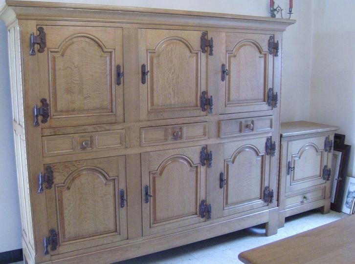 Hoge Kast - massieve eik -, Maison & Meubles, Armoires | Dressoirs, Enlèvement