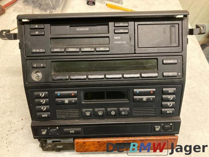 Autoradio BMW 7-serie E38  65828361128, Autos : Pièces & Accessoires, Électronique & Câbles, BMW, Utilisé, Enlèvement ou Envoi