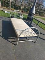 1 persoonsbed, Huis en Inrichting, Slaapkamer | Bedden, Ophalen