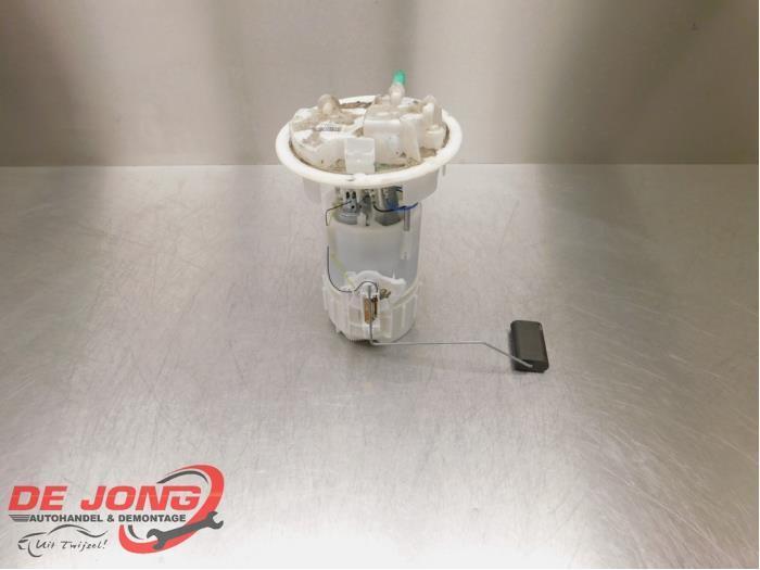 Pompe carburant électrique d'un Opel Crossland X, Autos : Pièces & Accessoires, Systèmes à carburant, Opel, Utilisé, 3 mois de garantie