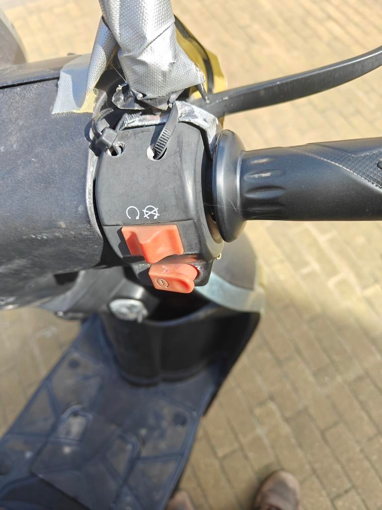 Brommer/scooter, alfa city a klass  met werk aan, Ophalen, Gebruikt, Alfa city, Klasse A (25 km/u)