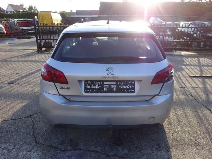 Crochet d'attelage d'un Peugeot 308, -, 3 mois de garantie, Utilisé, -