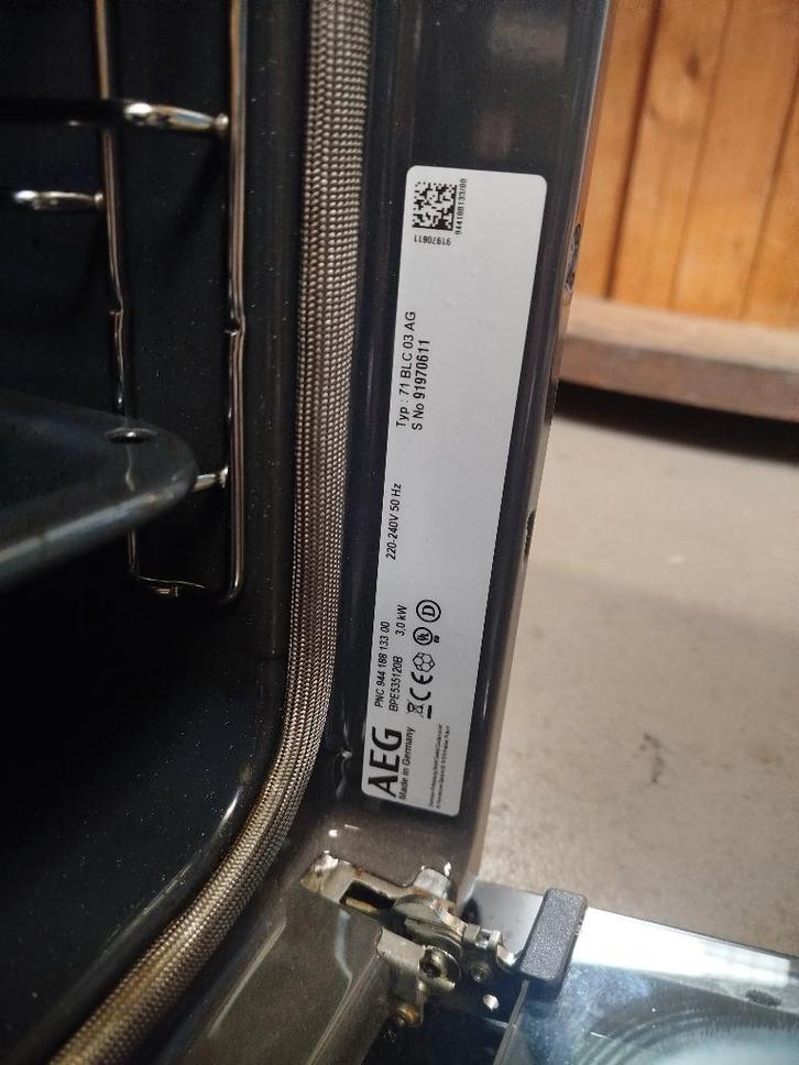 AEG oven bpe535120b, Elektronische apparatuur, Ovens, Zo goed als nieuw, Inbouw, Oven met grill, 60 cm of meer, 60 cm of meer