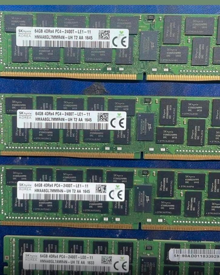 GEZOCHT, Informatique & Logiciels, Mémoire RAM, DDR4, Enlèvement ou Envoi