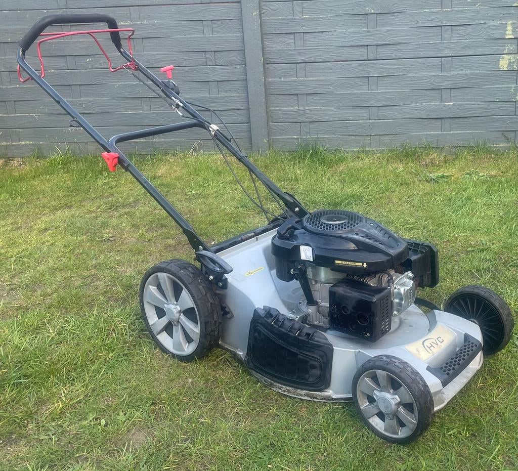 HVC Benzine Grasmaaier - Krachtig en Betrouwbaar, Ophalen, Gebruikt, Opvangbak