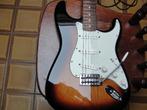 fender strat, Ophalen, Zo goed als nieuw, Solid body, Fender