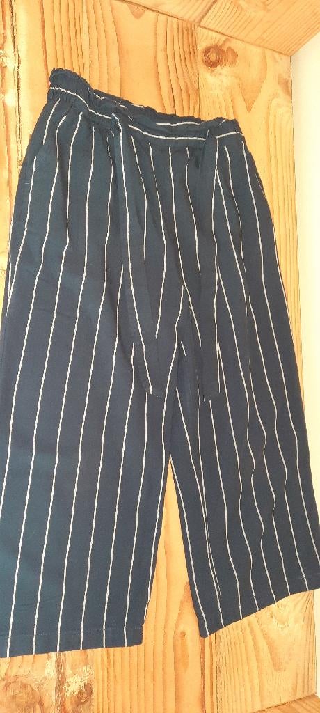 Mooi los broekje JBC maat 140, Kinderen en Baby's, Kinderkleding | Maat 140, Broek, Meisje, Ophalen of Verzenden, Zo goed als nieuw