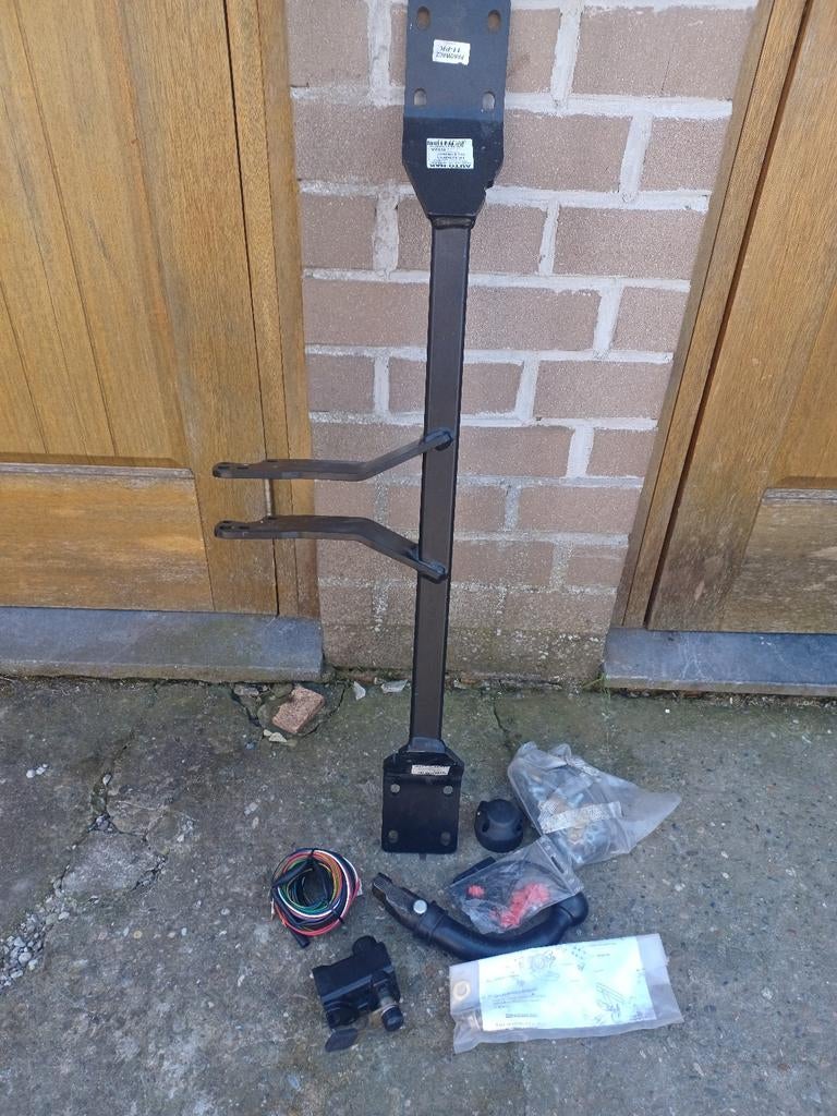 Nieuwe afneembare trekhaak, Ophalen of Verzenden