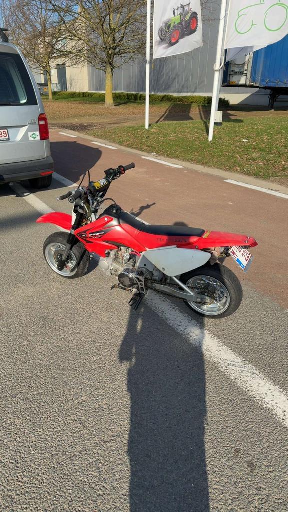 crf 70, Fietsen en Brommers, Brommers | Crossbrommers, Zo goed als nieuw, Ophalen