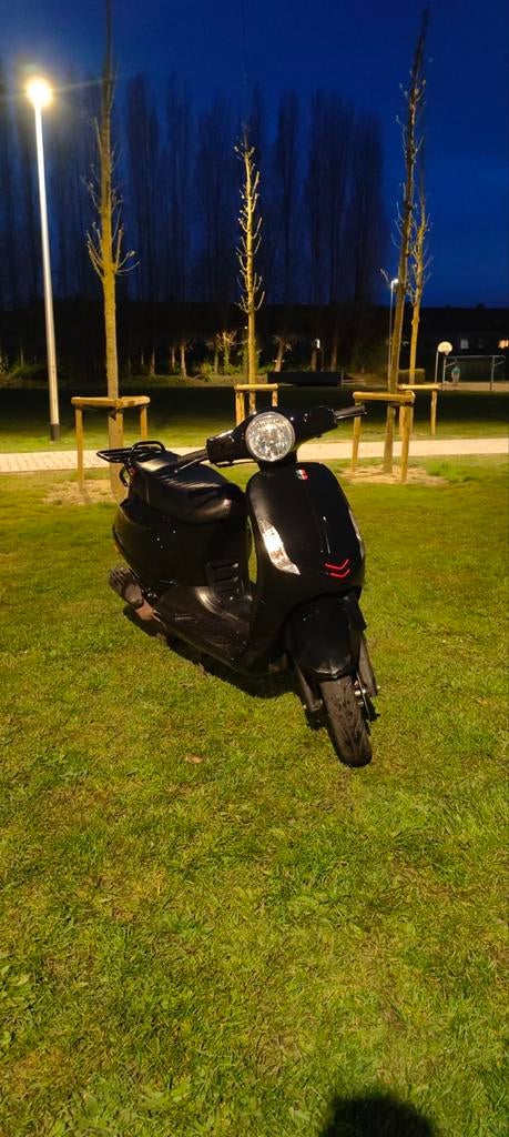 Toscana Pure S - Bon état - 12 000 km - Prêt à conduire, GTS toscana, Enlèvement, Utilisé, Classe A (25 km/h)