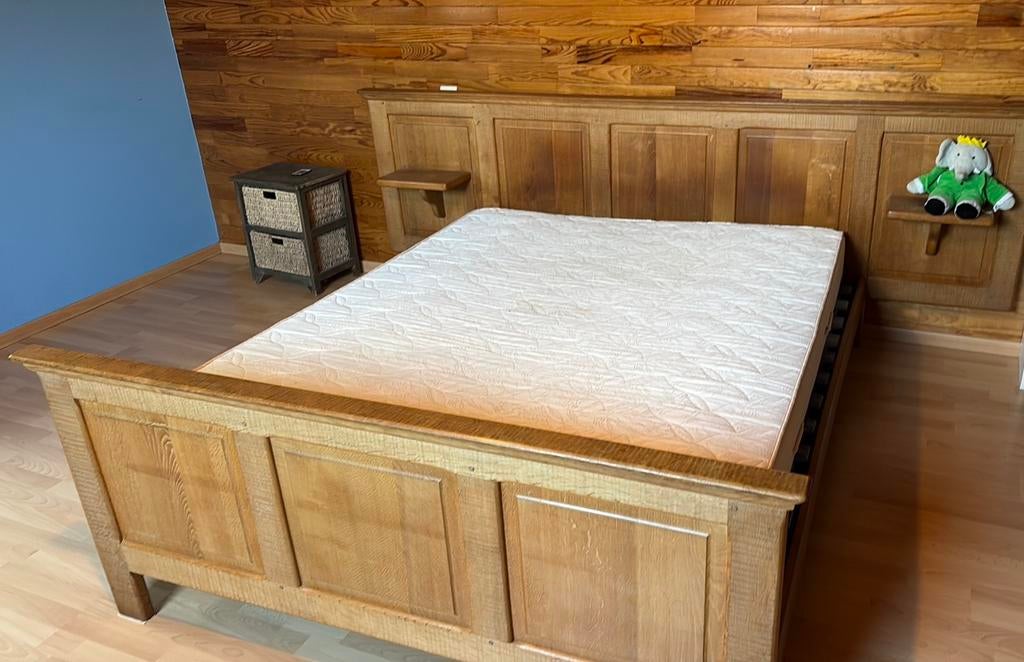 Chambre a coucher rustique complète matela beka, Enlèvement, Comme neuf