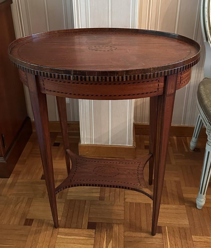 Antiek/vintage ovale houten bijzettafel, Antiek en Kunst, Antiek | Meubels | Tafels, Ophalen